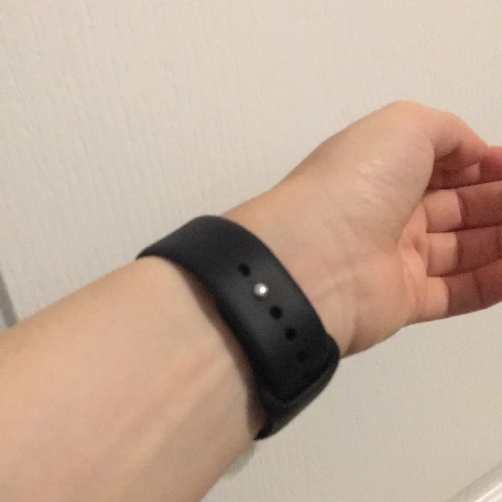 Black Apple Watch Look A Like Called W26!
